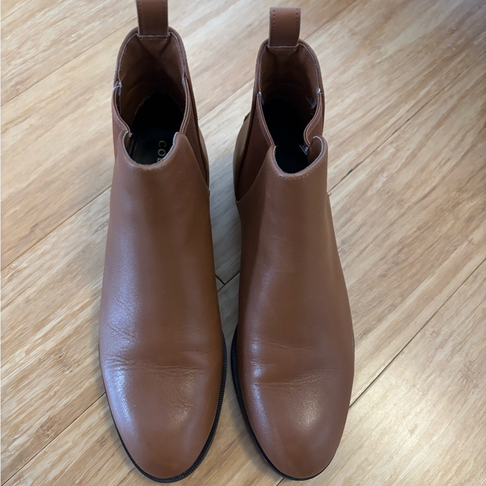 Cole Haan women’s size 6.5b Laina booties